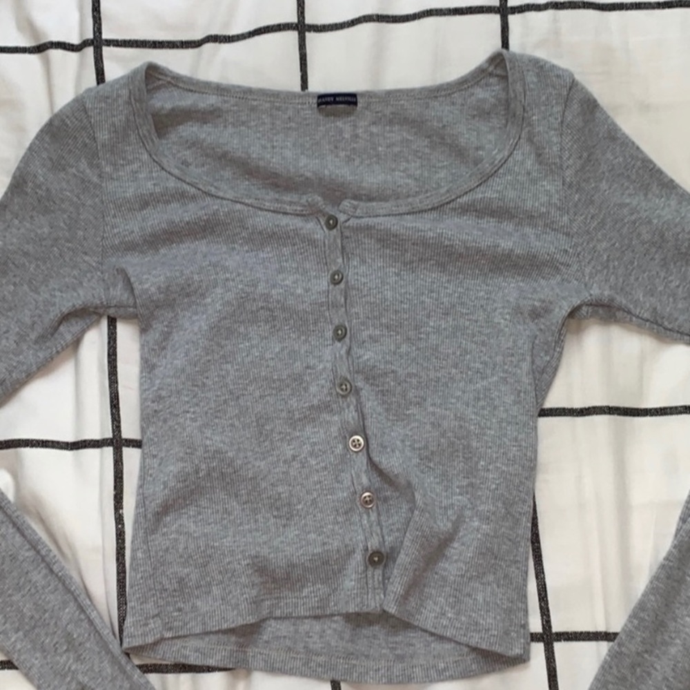 Brandy melville long sleeve zelly top